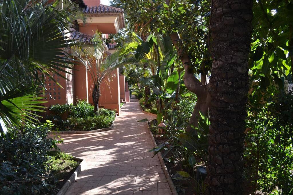 Beautiful Duplex Penthouse Near Puerto Banus Apartamento Marbella
